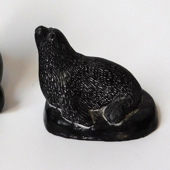 AARDIKA Soap Stone Lot of 2 Figurines Bead & Seal Canadian - Picture 3 of 10